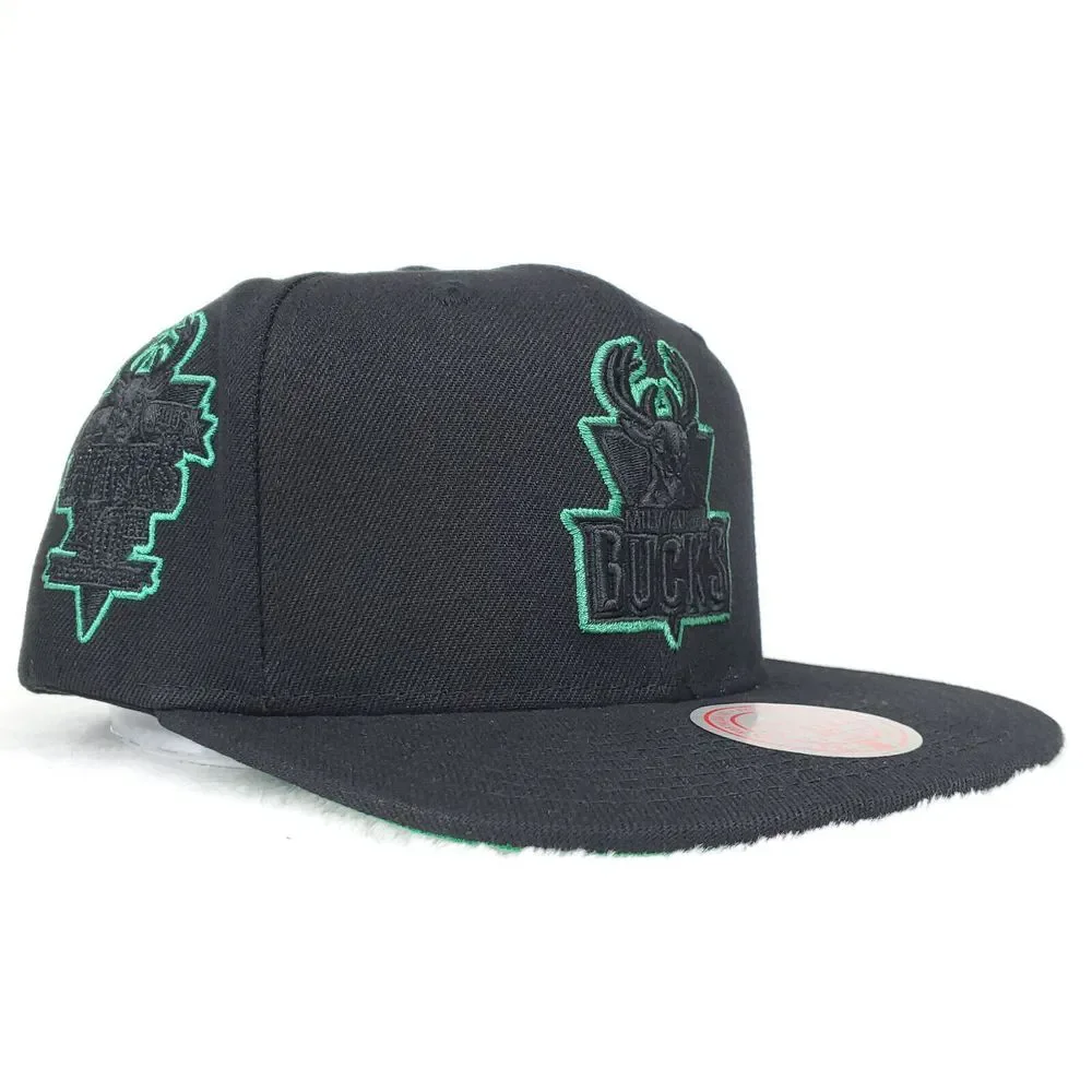 Milwaukee Bucks Mitchell & Ness NBA Snapback Hat Cap Black 3D Logo Green Pop NWT